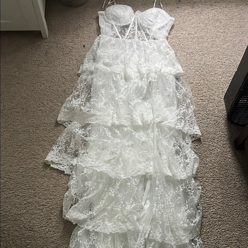 Elegant White Lace Dress